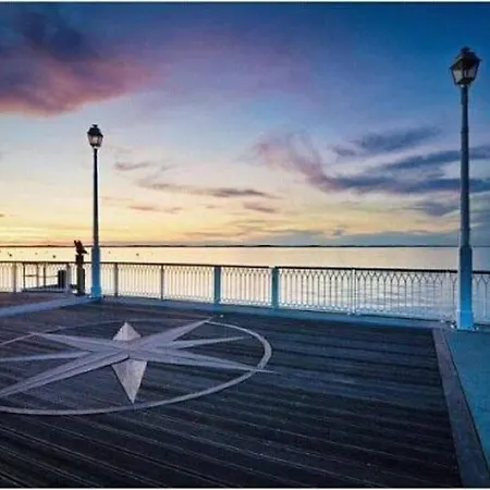 Avec Terrasse Pour 2 Ou 4 Personnes Classe 1 Etoile 公寓 比斯卡罗斯