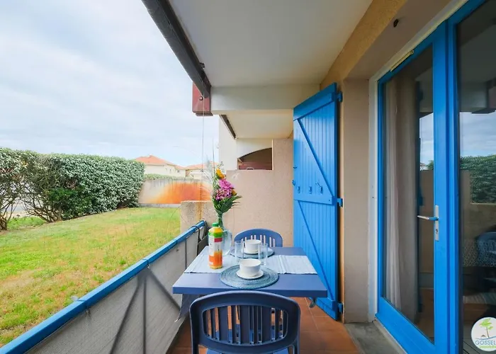 Avec Terrasse Pour 2 Ou 4 Personnes Classe 1 Etoile